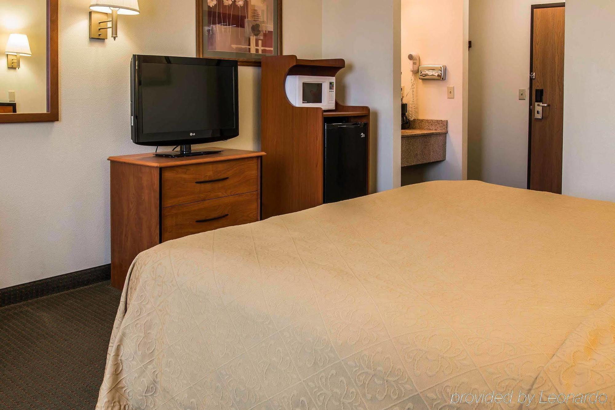 Quality Inn Durand I-69 Exteriör bild